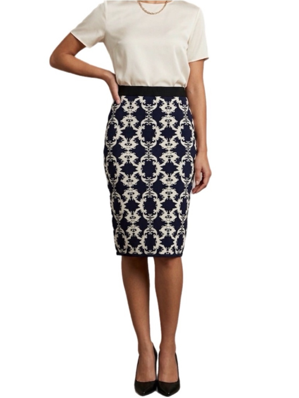 NWOT M 7th Avenue Design Studio New York & Company Winter Pencil Skirt Women’s